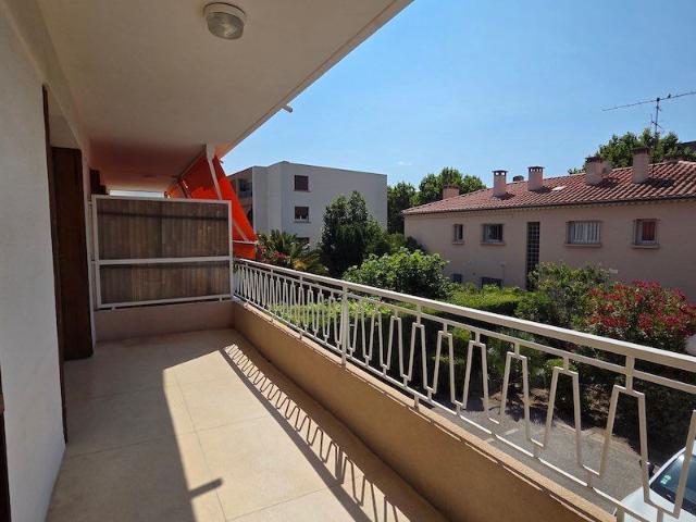 Appartement 3 pièces, 65 m² à louer à Sanary sur Mer 83110