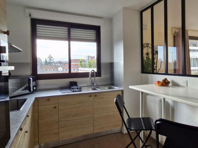 Appartement 3 pièces, 65 m² à louer à Suresnes 92150