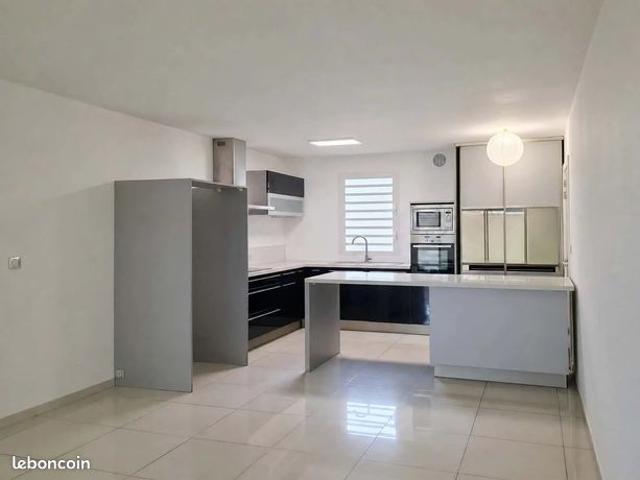 Appartement 3 pièces 65 m²