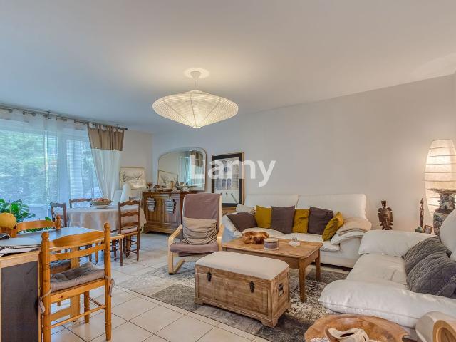 Appartement 3 Pieces 66 m2 annecy
