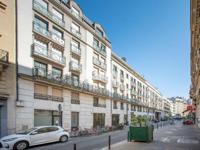 Appartement 3 Pieces 66 m2 paris