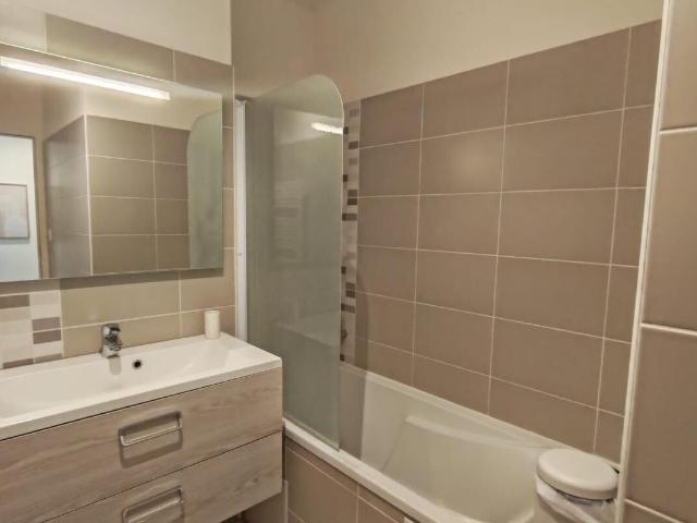 Appartement 3 pièces, 66 m² à louer à Avignon 84000