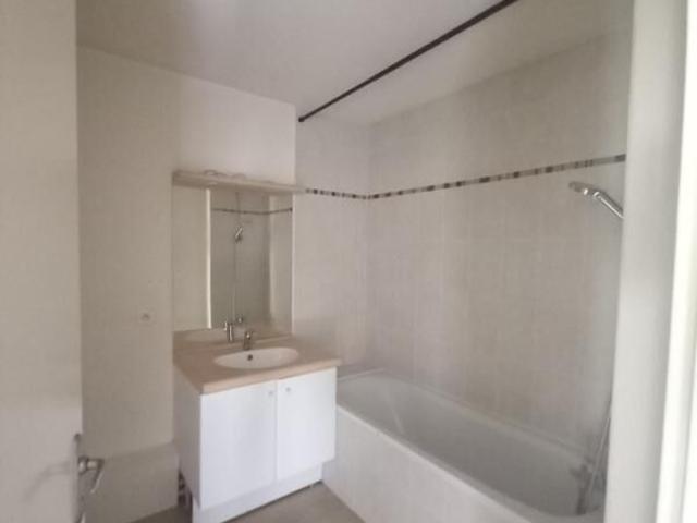 Appartement 3 pièces, 66 m² à louer à Bordeaux 33200