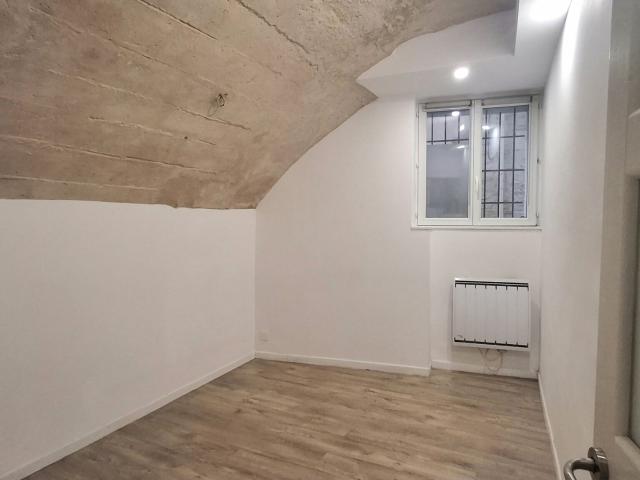 Appartement 3 pièces, 66 m² à louer à Le Beausset 83330