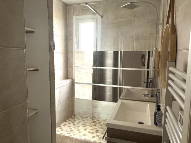 Appartement 3 pièces, 66 m² à louer à Marseille 11 13011