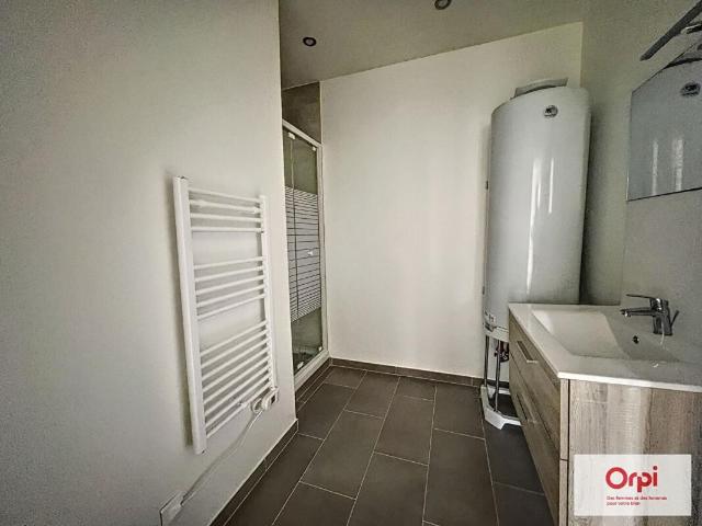 Appartement 3 pièces, 66 m² à louer à Montluçon 03100