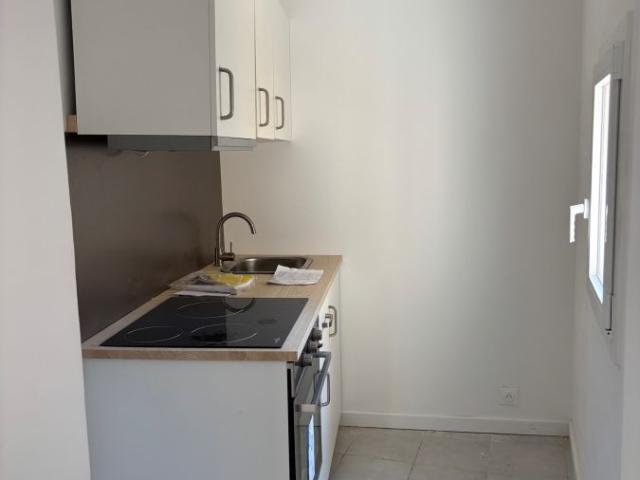 Appartement 3 pièces, 66 m² à louer à Nîmes 30900