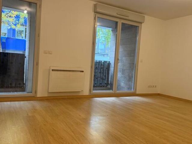 Appartement 3 pièces 66m2 REIMS 865 euros
