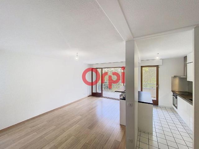 Appartement 3 pièces, 68 m² à louer à Collonges sous Salève 74160