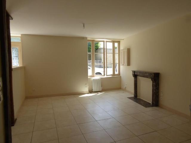 Appartement 3 pièces, 68 m² à louer à Menars 41500