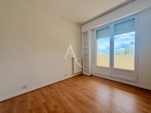 Appartement 3 pièces, 68 m² à louer à Pontoise 95000