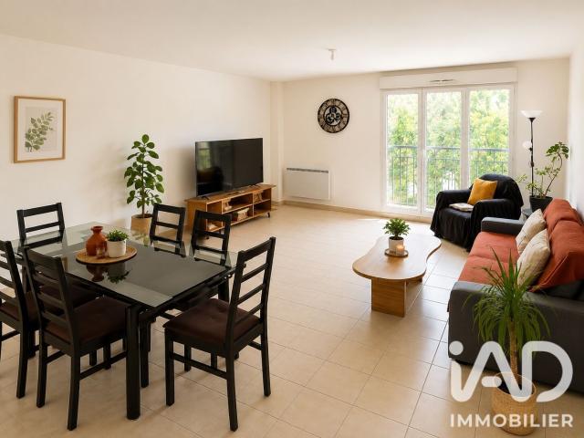 Appartement 3 pièces, 68 m² à louer à Poissy 78300