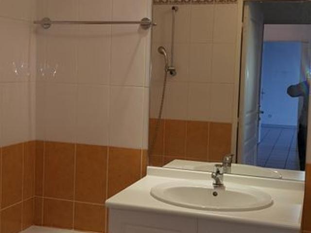 Appartement 3 pièces, 68 m² à louer à Saint Martin d'Hères 38400