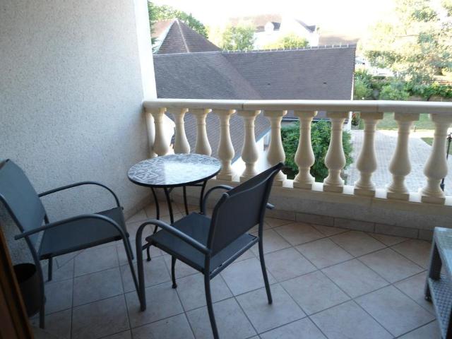 Appartement 3 pièces, 68 m² à louer à Saint Pierre lès Nemours 77140