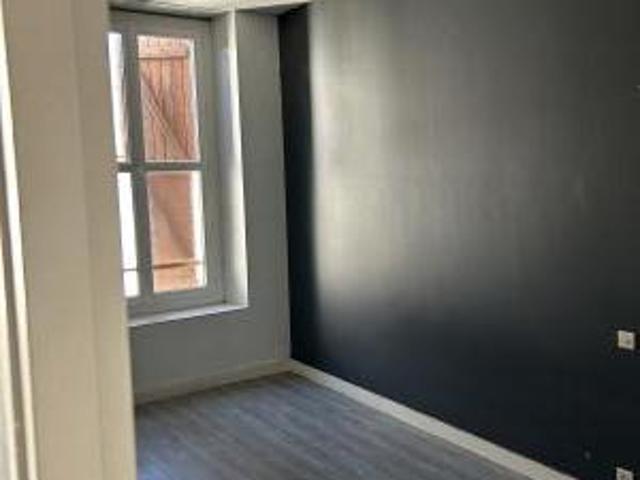 Appartement 3 pièces, 68 m² à louer à Sainte Foy la Grande 33220