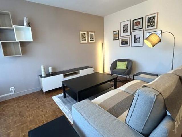 Appartement 3 pièces 68m2 REIMS 1 150 euros