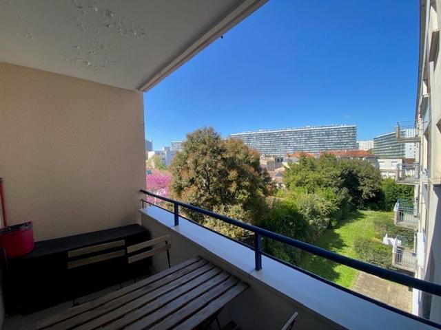 Appartement 3 Pieces 69 m2 bordeaux