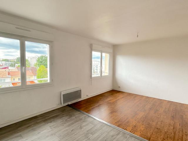 Appartement 3 pièces, 69 m² à louer à Bordeaux 33000