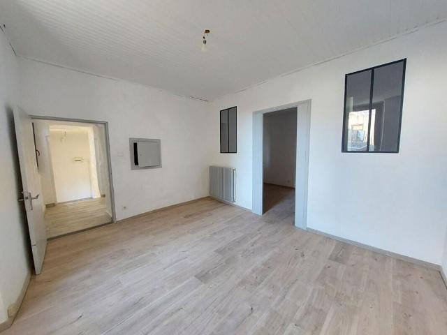 Appartement 3 pièces, 69 m² à louer à Calvisson 30420