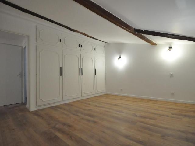 Appartement 3 pièces, 69 m² à louer à Lentilly 69210