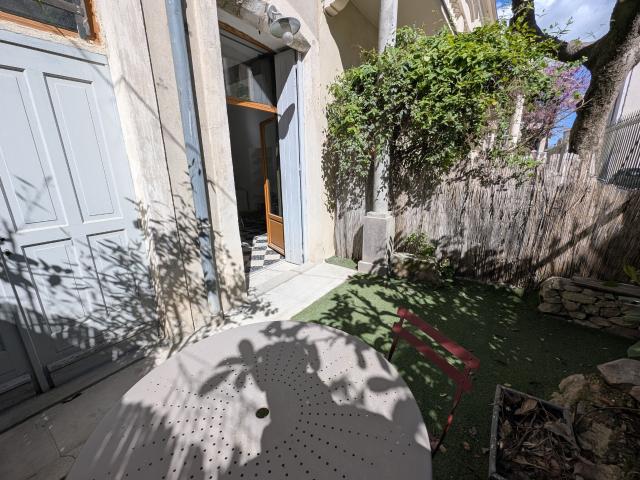 Appartement 3 pièces, 69 m² à louer à Nîmes 30000