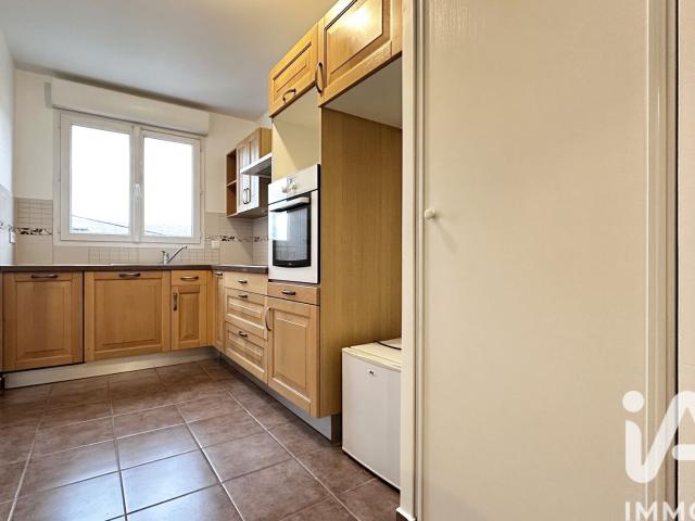 Appartement 3 pièces, 69 m² à louer à Pontault Combault 77340