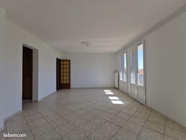 Appartement 3 pièces 69 m²