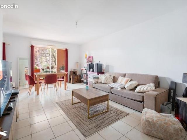 Appartement 3 pièces 69 m²