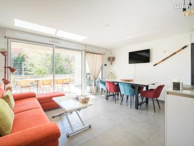 Appartement 3 pièces 69 m²