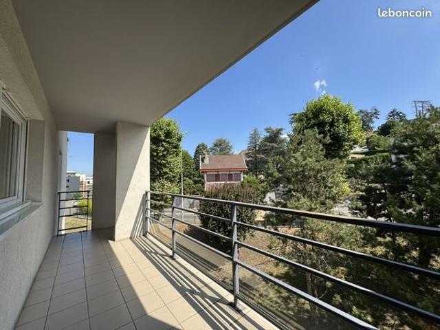 Appartement 3 pièces 69 m²