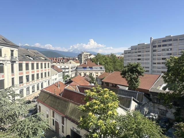 Appartement 3 pièces 69 m²