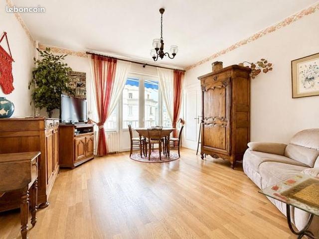 Appartement 3 pièces 69 m²