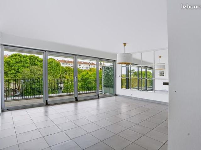 Appartement 3 pièces 69 m²