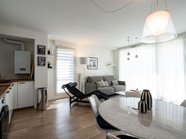 Appartement 3 pièces 69m2 REIMS 895 euros