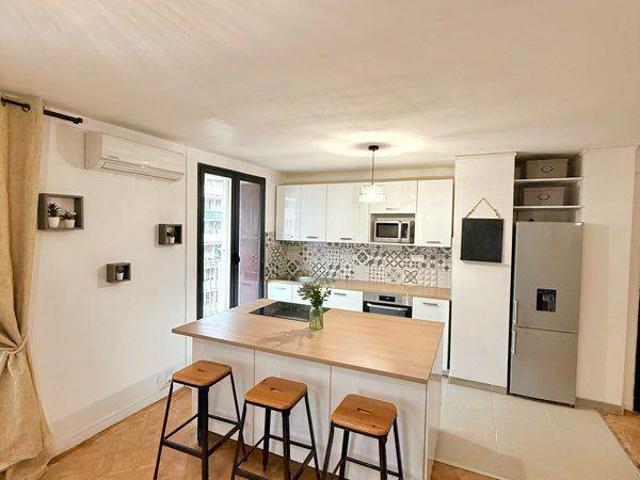 Appartement 3 pièces, 73 m² à louer à Marseille 2 13002