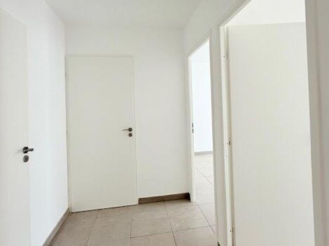 Appartement 3 pièces, 73 m² à louer à Marseille 8 13008