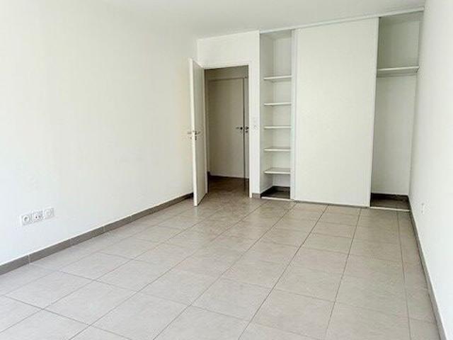 Appartement 3 pièces, 73 m² à louer à Marseille 8 13008