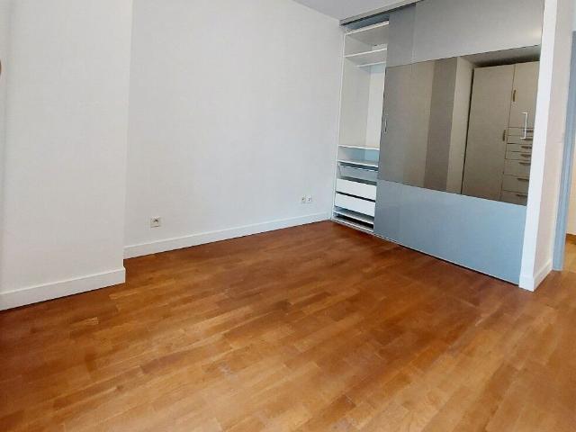 Appartement 3 pièces, 73 m² à louer à Prévessin Moëns 01280