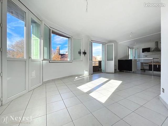Appartement 3 pièces 73 m²
