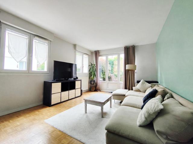 Appartement 3 pièces 73m2 IGNY