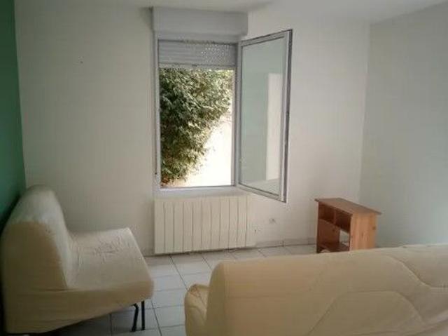 Appartement 3 pièces, 70 m² à louer à Blaye 33390