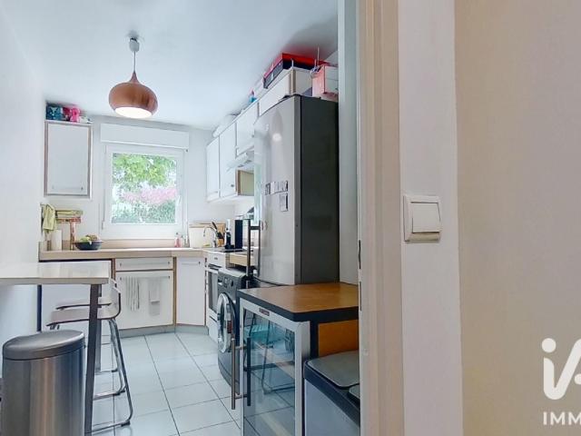 Appartement 3 pièces, 70 m² à louer à Courbevoie 92400
