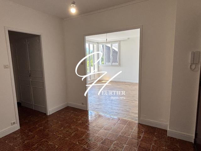 Appartement 3 pièces, 70 m² à louer à Grenoble 38000