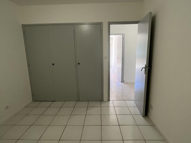Appartement 3 pièces, 70 m² à louer à Hyères 83400