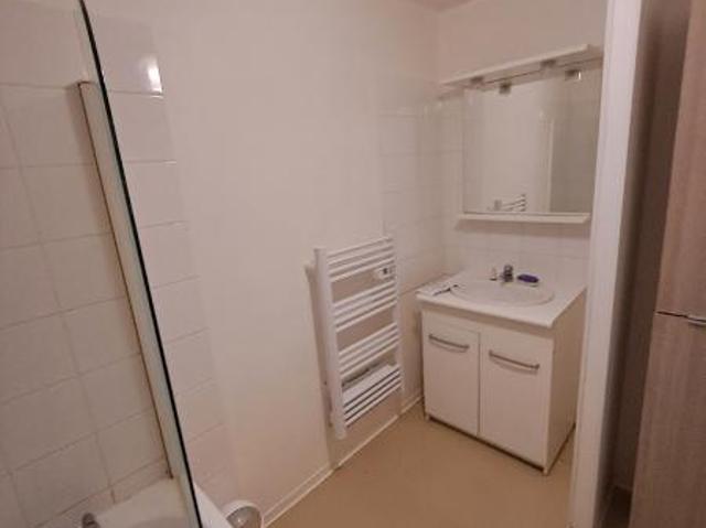 Appartement 3 pièces, 70 m² à louer à Monségur 33580