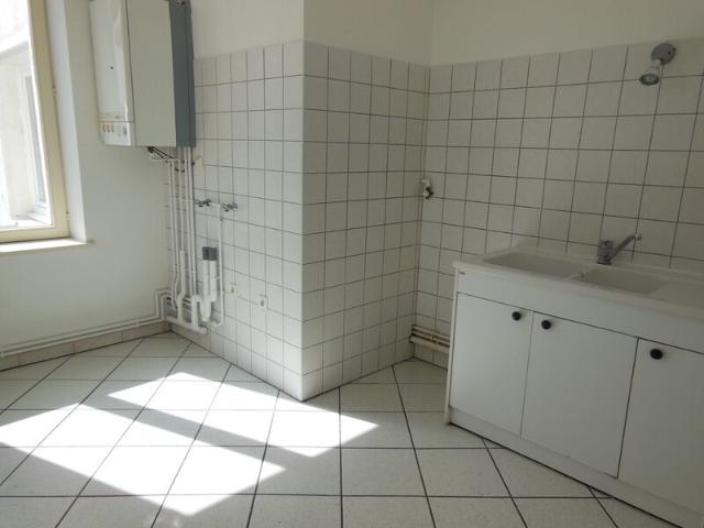 Appartement 3 pièces, 70 m² à louer à Nancy 54000