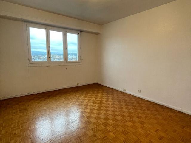 Appartement 3 pièces, 70 m² à louer à Pau 64000