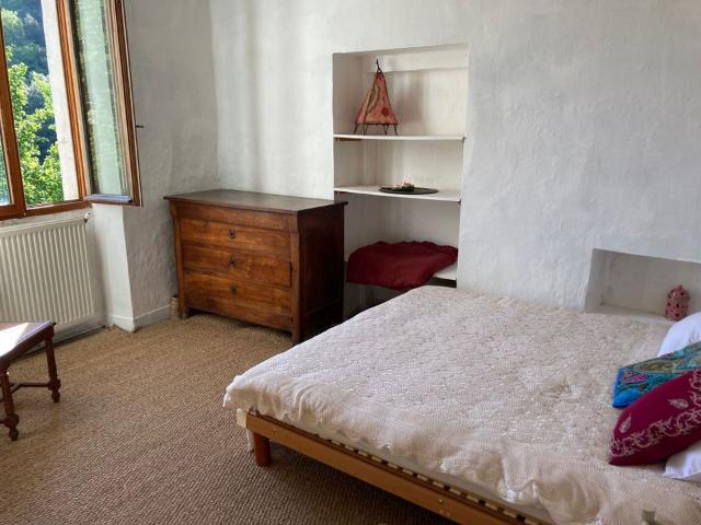 Appartement 3 pièces, 70 m² à louer à Pommiers 30120