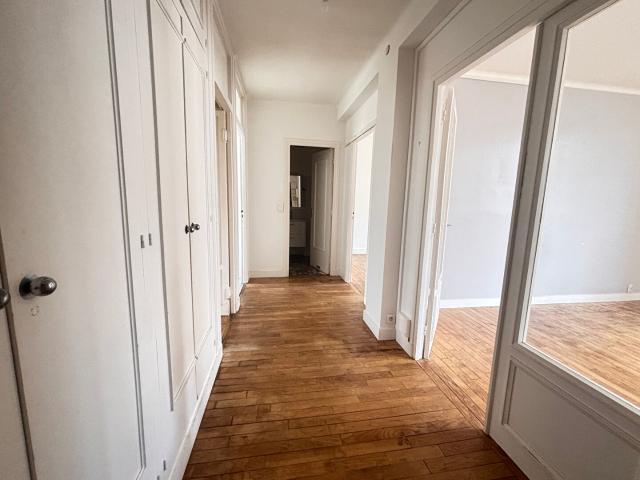 Appartement 3 pièces, 70 m² à louer à Quimper 29000