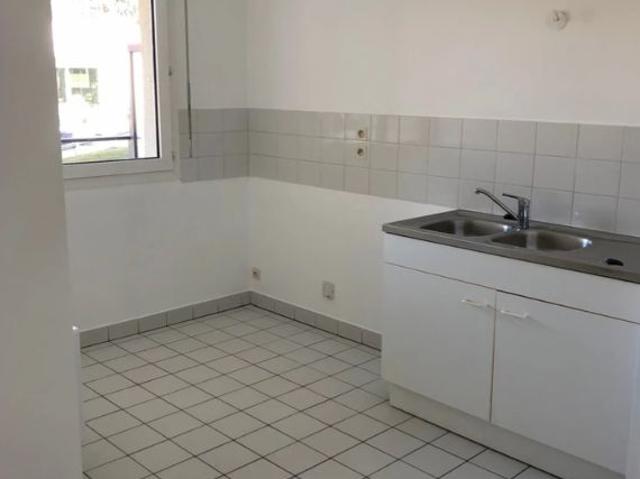 Appartement 3 pièces, 70 m² à louer à Sainte Adresse 76310
